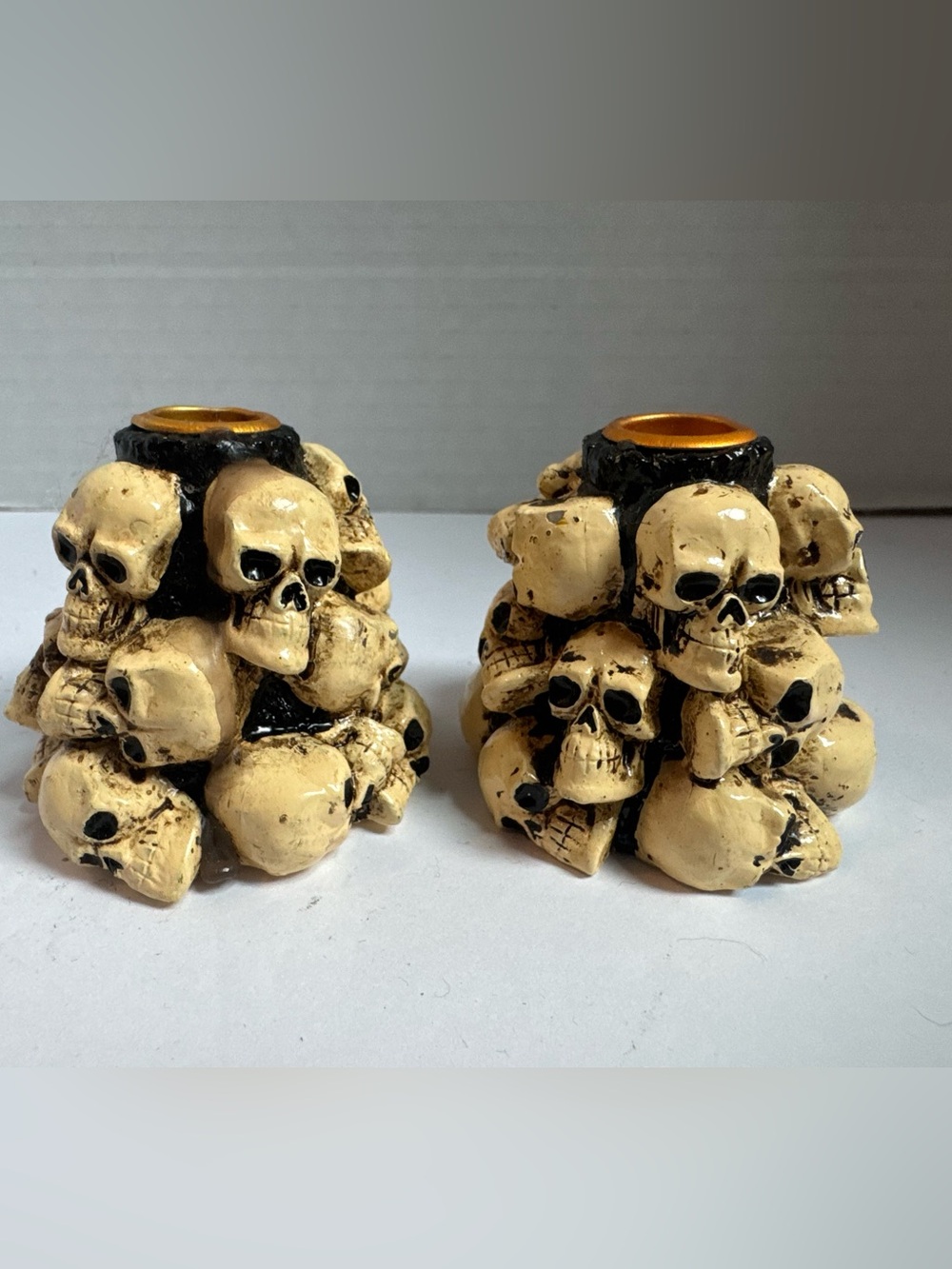 Vintage Pair Skull Mound Small Resin Taper Candleholders Enesco Gothic Halloween